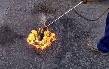 Brightwalton Holt flat roofing repairs